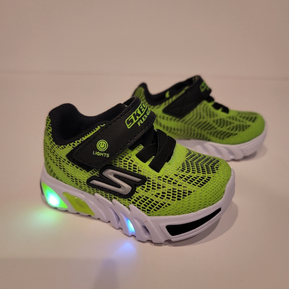 NEW Skechers Flex-Glow Elite unisex